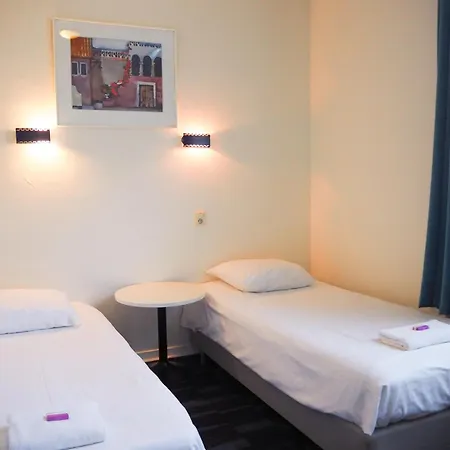 Euphemia Budget Old City Canal Zone-2